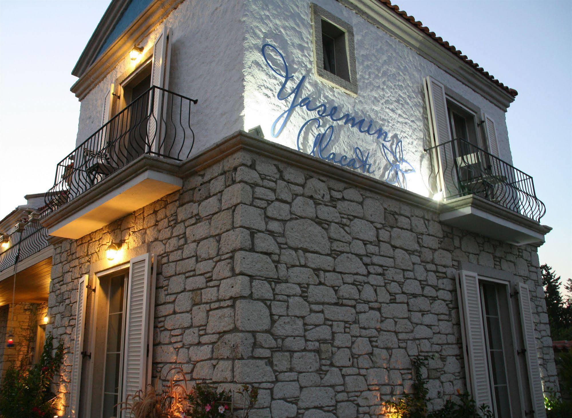Yasemin Alacati (Adults Only) Luaran gambar
